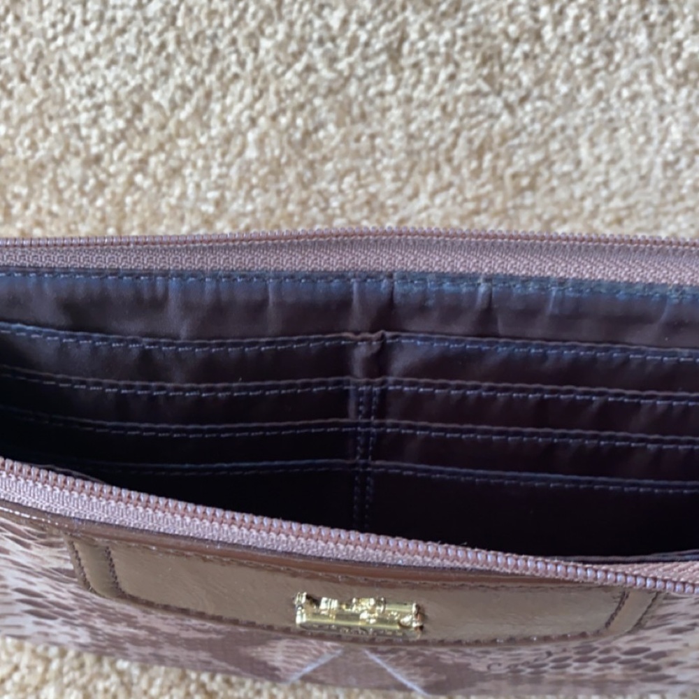 Coach Wallet - Picture 5 of 5